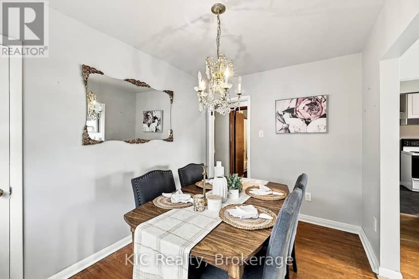 198 McClennan Street — photo 12 of 40