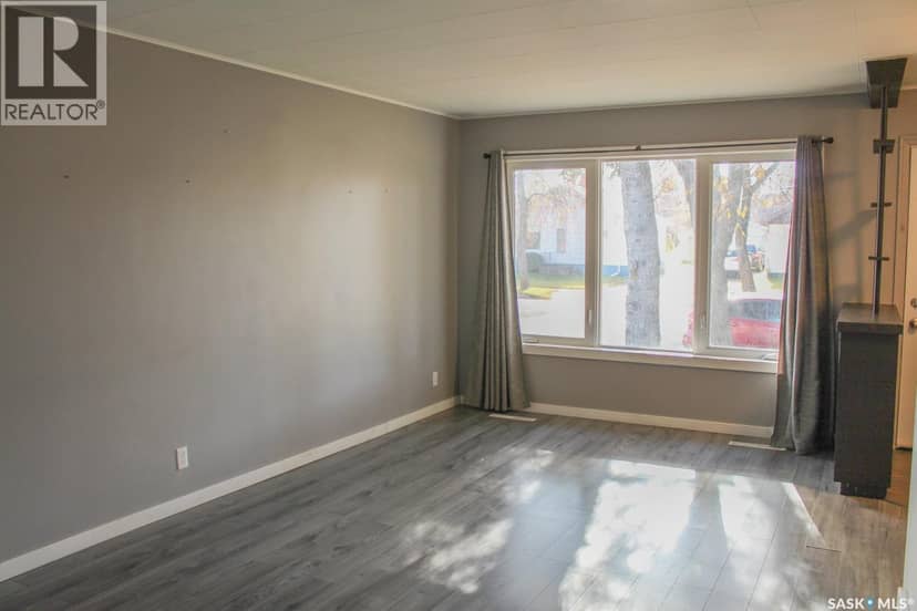 106 Higgins AVENUE W, Melfort, photo 6