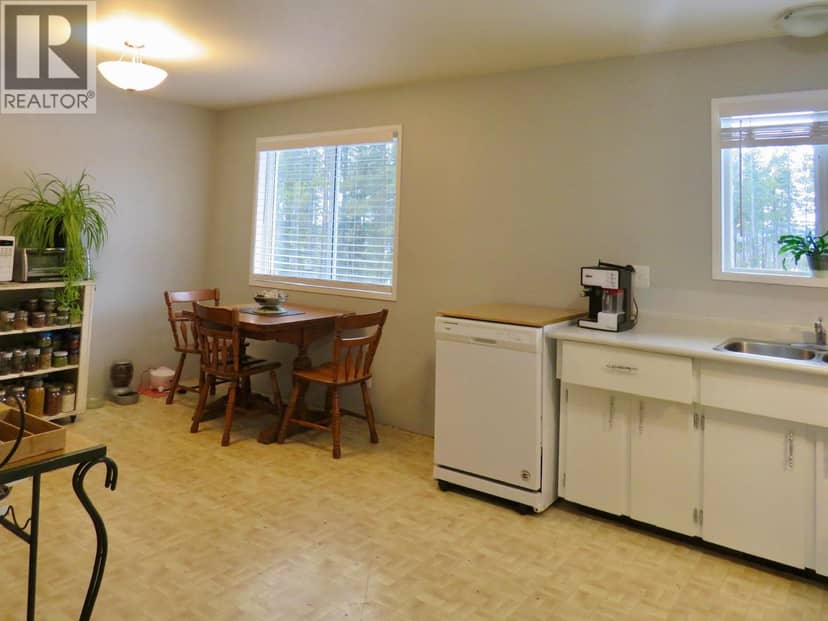 5841 Thompson Road, Williams Lake, photo 4