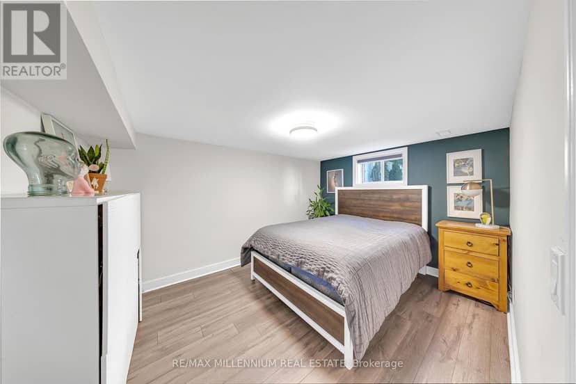 16 Sultana Avenue — photo 34 of 40