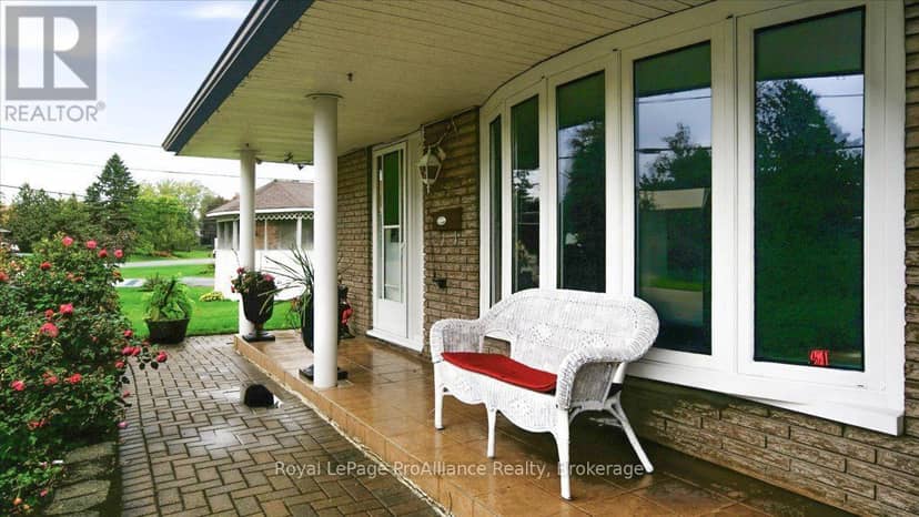 106 Burns Avenue, Quinte West, photo 5