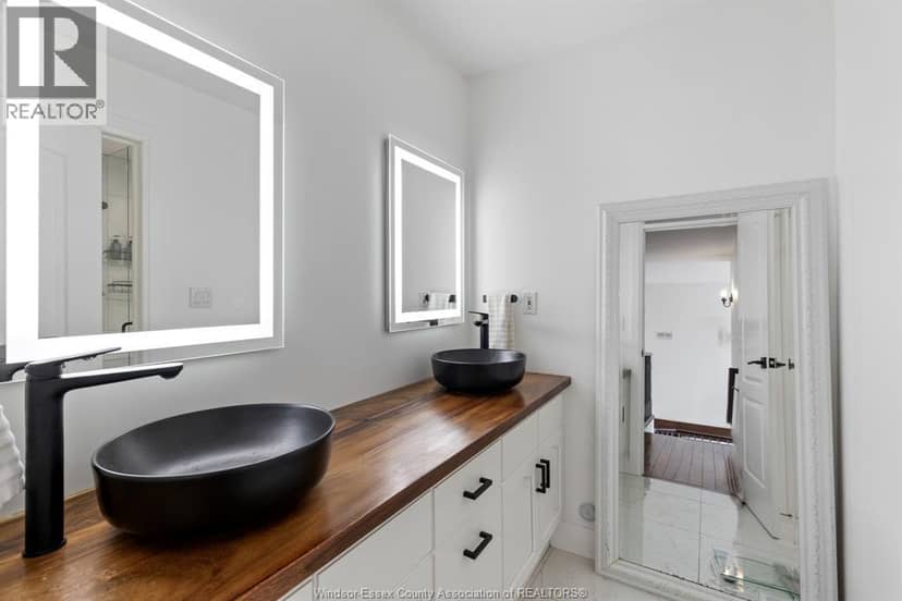 313 Crystal Bay Drive — photo 16 of 30