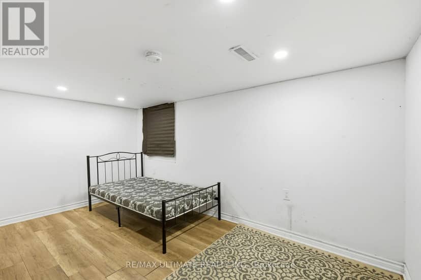 183 Ritson Road S — photo 14 of 39