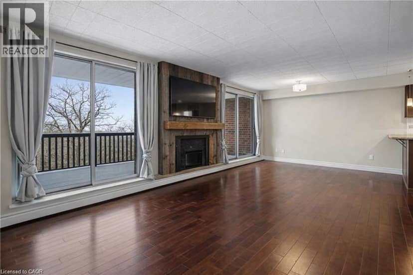 63 CONROY Crescent Unit# 52 — photo 8 of 22