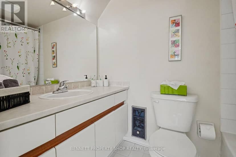 45 - 100 Hillside Drive — photo 13 of 24