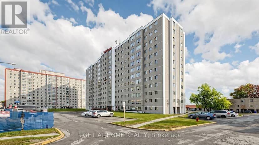 904 - 100 Lotherton Pathway, Toronto, photo 3