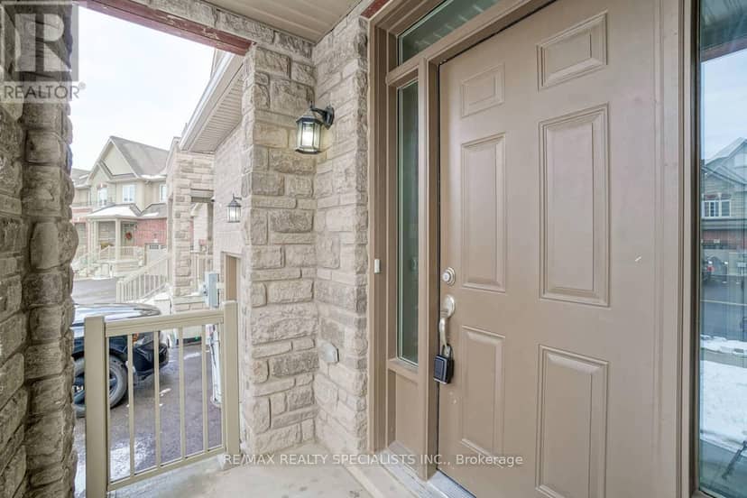 70 Bradbury Road — photo 6 of 25
