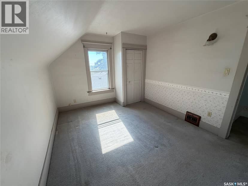 1014 6th AVENUE NW — photo 17 of 29