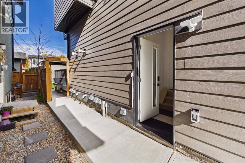 434 23 Avenue NW — photo 38 of 40