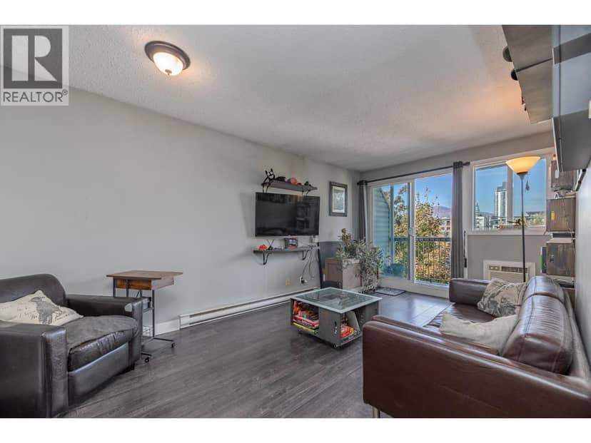 625 Rowcliffe Avenue Unit# 305, Kelowna, photo 2