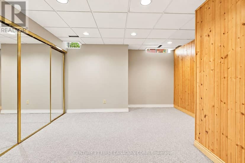122 Sunnyside Drive — photo 38 of 40