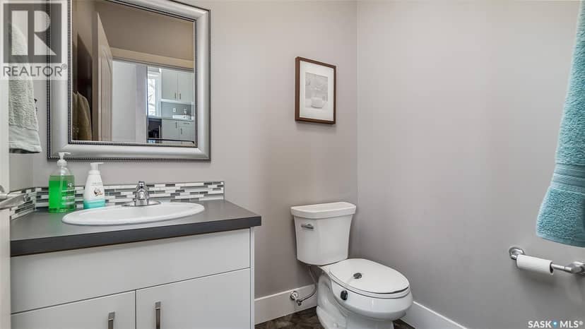 1024 Hochelaga STREET W — photo 18 of 40