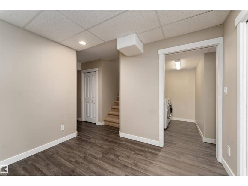 2914 18A AV NW — photo 17 of 27