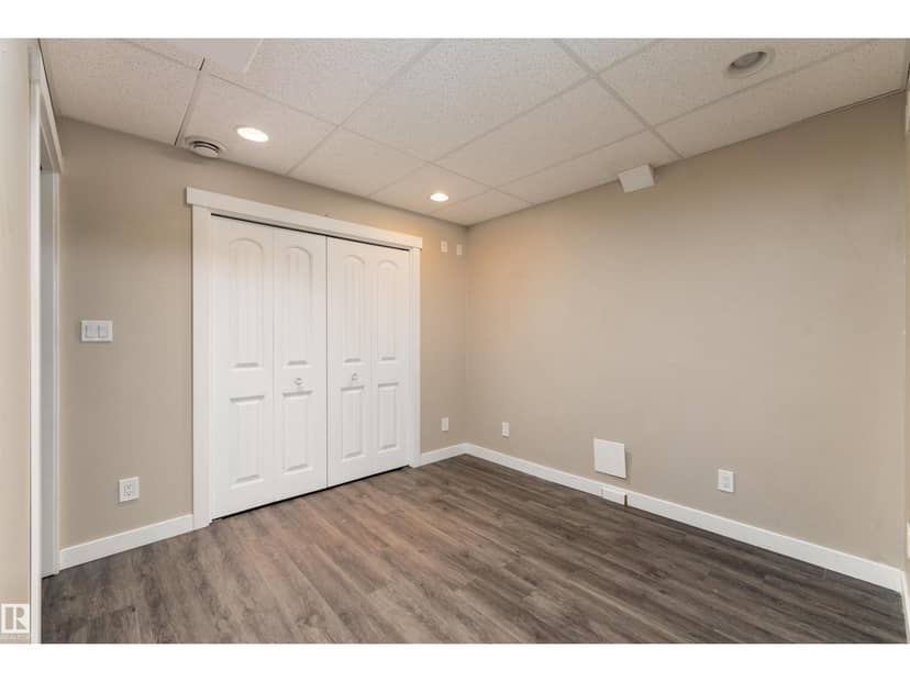 2914 18A AV NW — photo 18 of 27