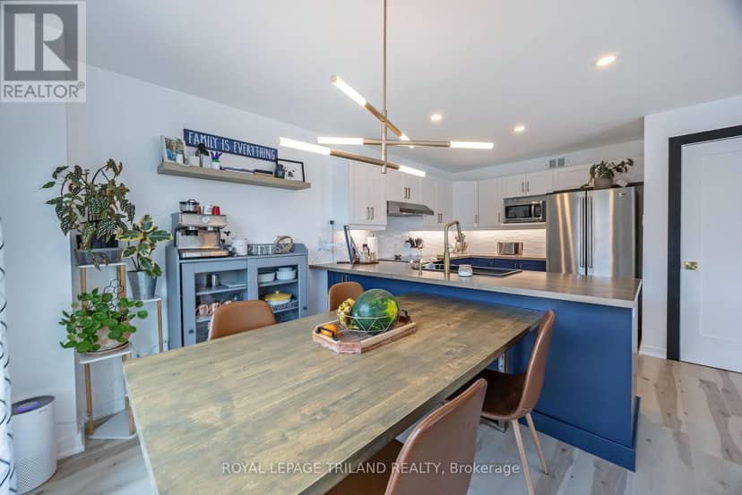 18 Tara Court — photo 16 of 37