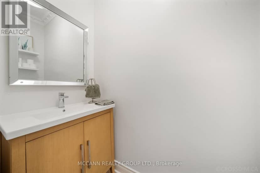 75 Haddington Avenue — photo 18 of 40