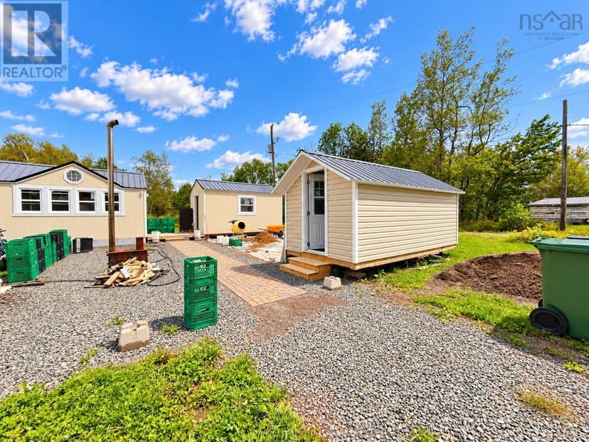 205 McGee Street, Springhill, photo 3