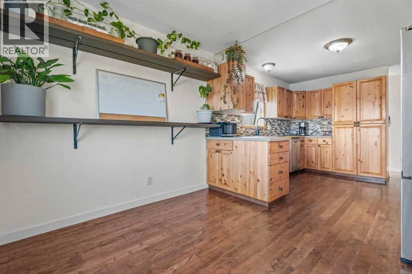 283042 Township Road 164 — photo 11 of 40