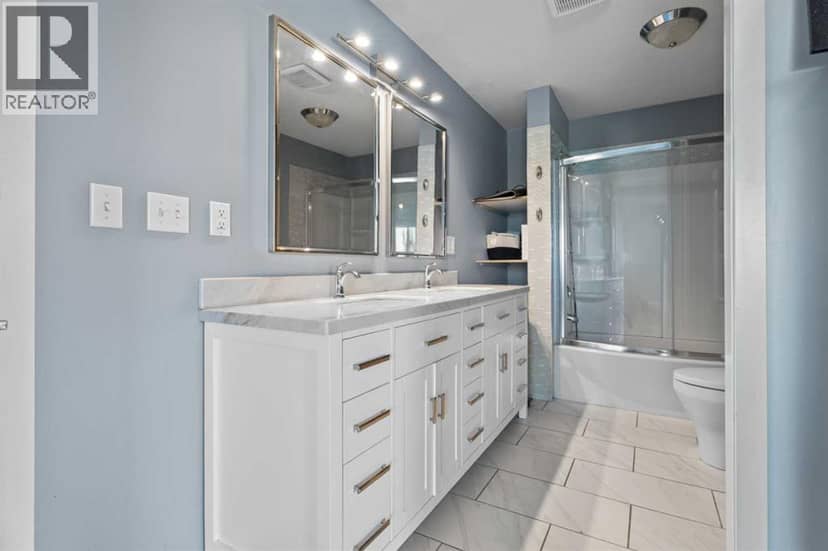 283042 Township Road 164 — photo 17 of 40