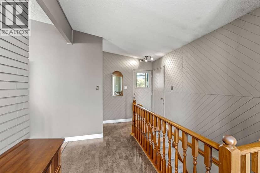 10607 Maplecreek Drive SE — photo 28 of 40