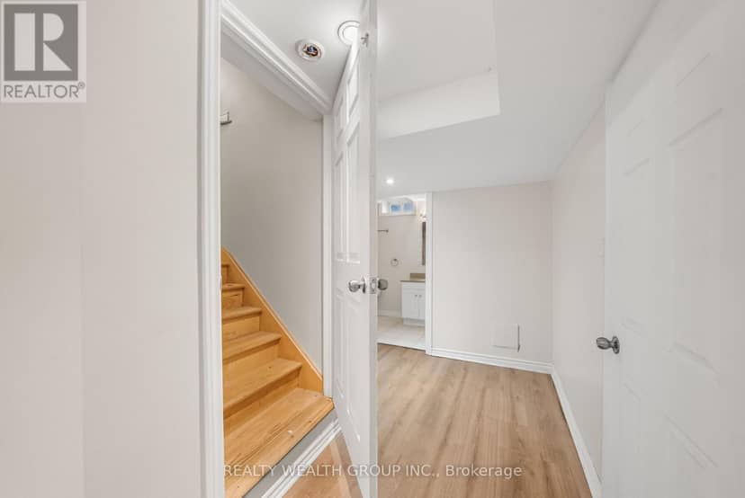 514 Grove Street E — photo 33 of 40