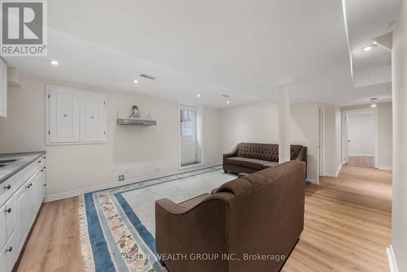 514 Grove Street E — photo 34 of 40