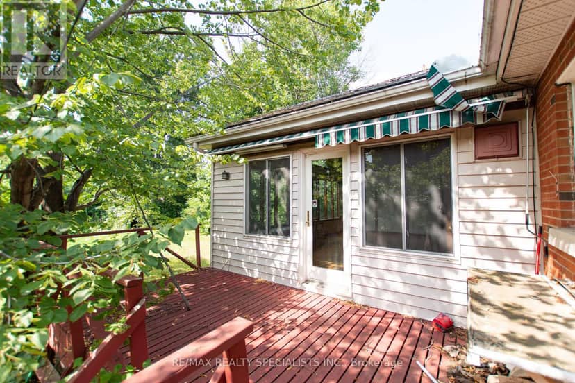 1319 Rebecca Street — photo 27 of 35