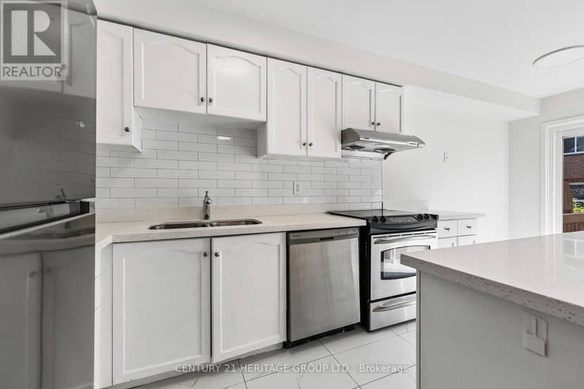 3920 Zenith Court — photo 14 of 39