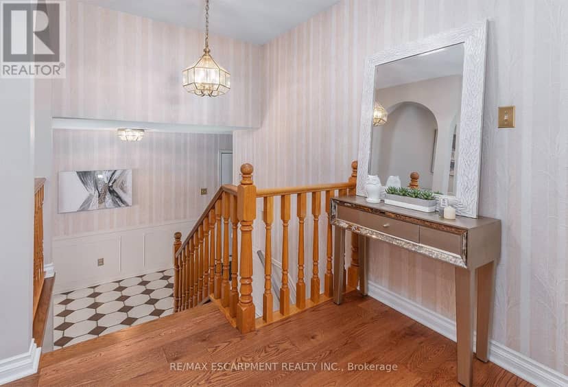 21 Green Forest Drive — photo 17 of 32