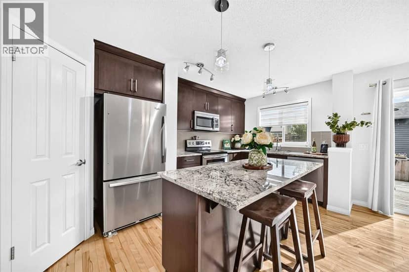 523 Auburn Bay Avenue SE — photo 16 of 40