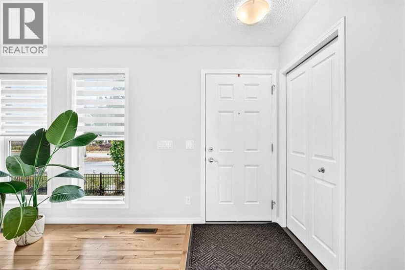 523 Auburn Bay Avenue SE, Calgary, photo 3