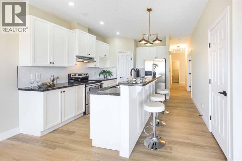 42 Royal Crest Point NW — photo 13 of 38