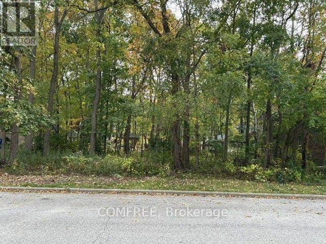 2215 Edgemore Avenue — photo 1 of 5