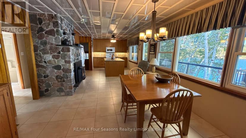 52 Shore Drive — photo 10 of 40