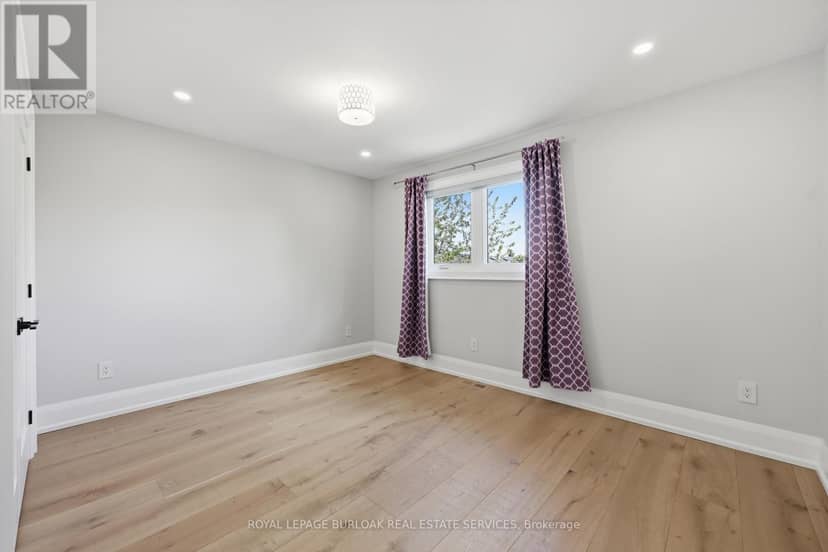 2029 Kempton Park Drive — photo 31 of 40
