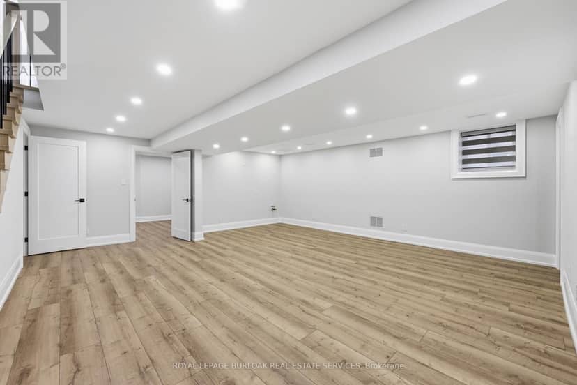 2029 Kempton Park Drive — photo 35 of 40