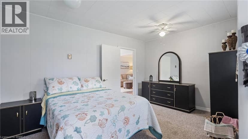 303 CEDAR Drive — photo 8 of 12
