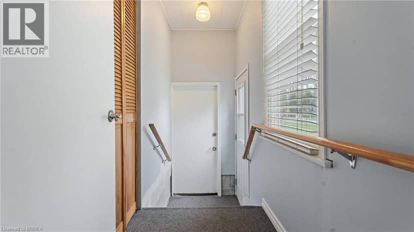 303 CEDAR Drive — photo 11 of 12