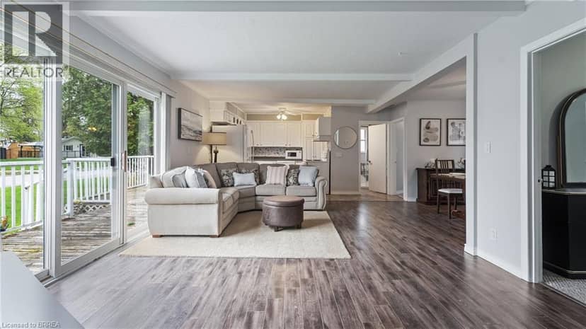303 CEDAR Drive — photo 5 of 12