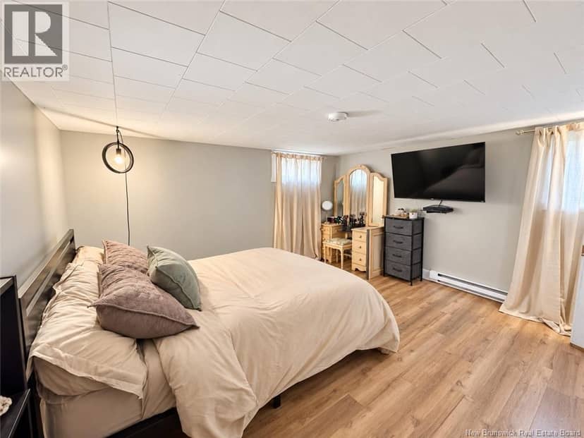 146 St. James Street — photo 27 of 32