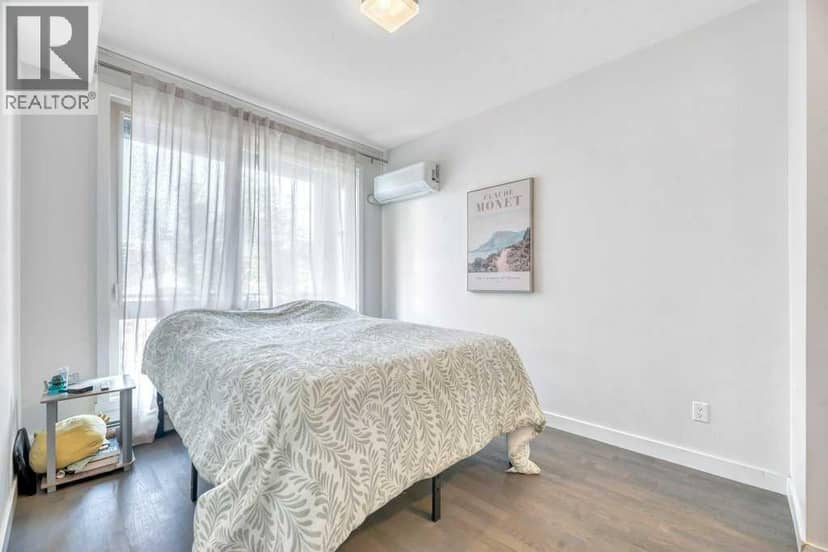 328, 305 18 Avenue SW — photo 14 of 26
