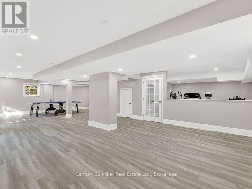 2380 Gladacres Lane — photo 38 of 40