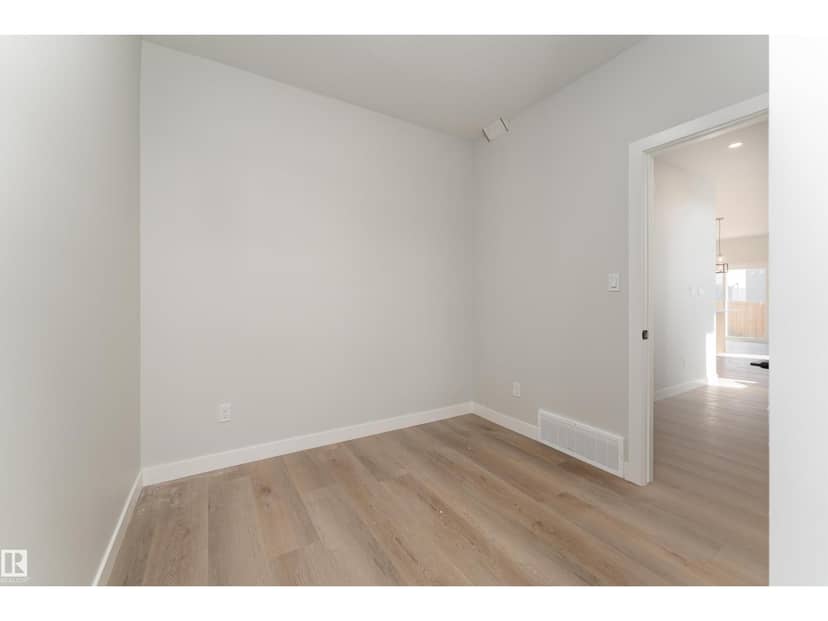 294 Elliott Wd — photo 17 of 35