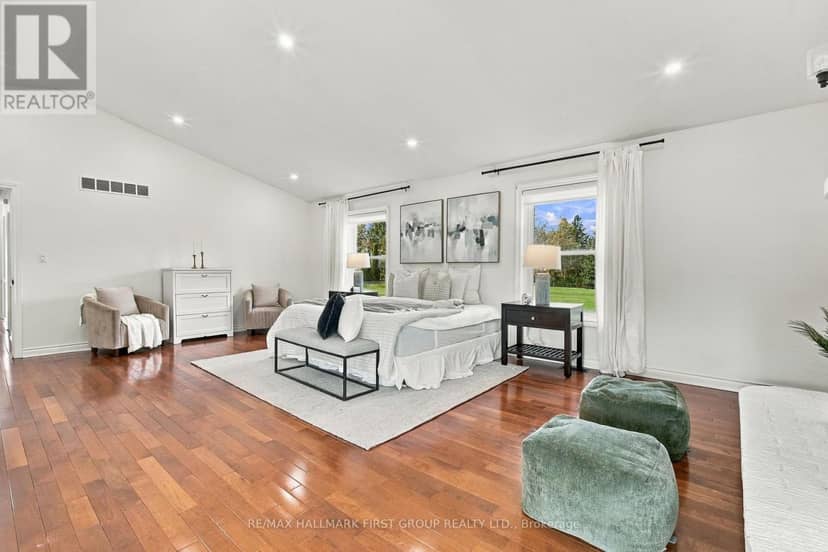 4275 Tooley Road — photo 17 of 40
