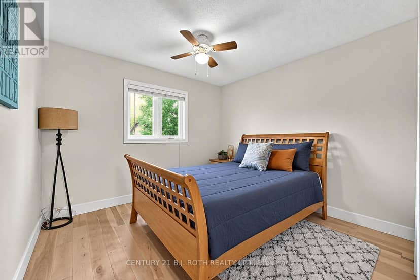 36 Aikens Crescent — photo 19 of 33