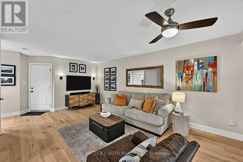 36 Aikens Crescent — photo 8 of 33