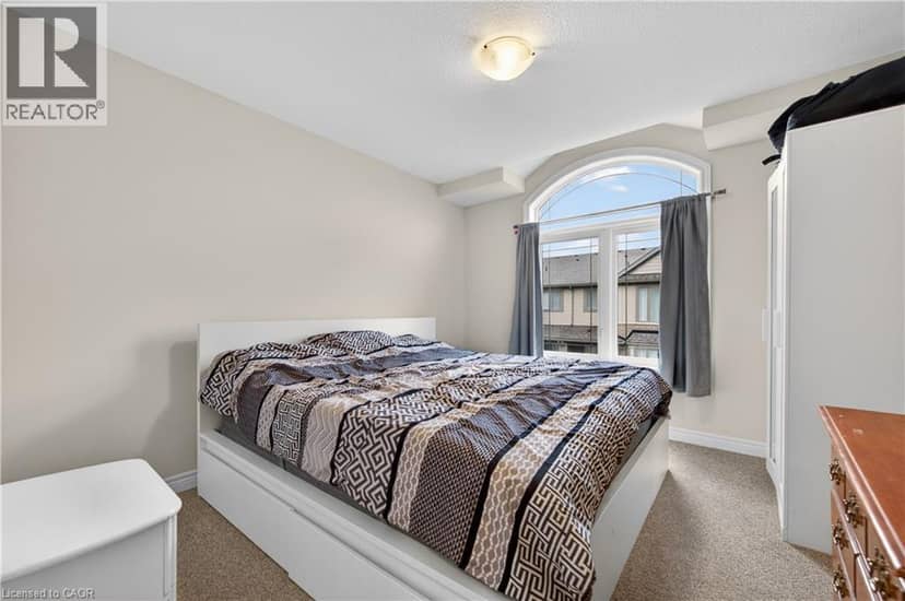 19 PICARDY Drive Unit# 13 — photo 26 of 33