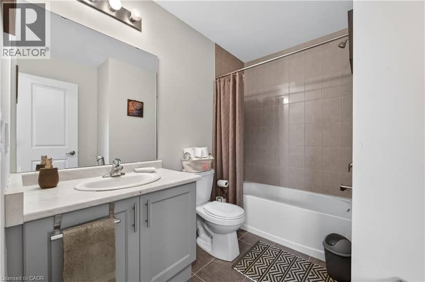 19 PICARDY Drive Unit# 13 — photo 29 of 33