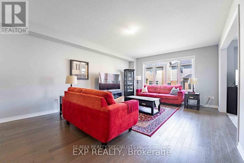 8 Sara Drive, Thorold, photo 7