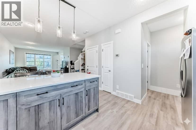 7468 202 Avenue SE — photo 10 of 40